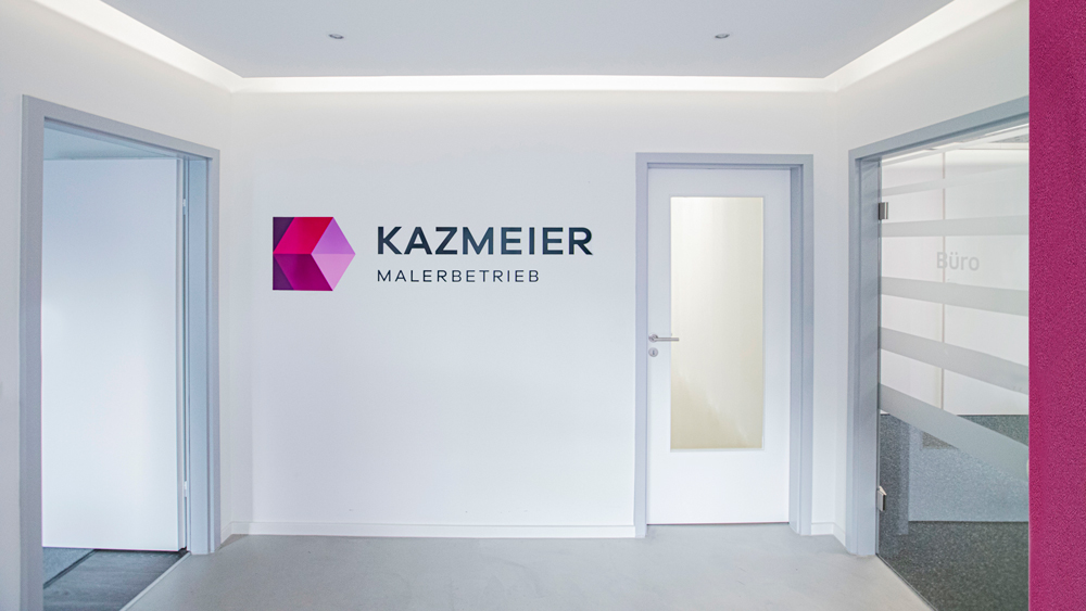 Büro des Malerbetriebs Kazmeier in Lichtenstein von innen